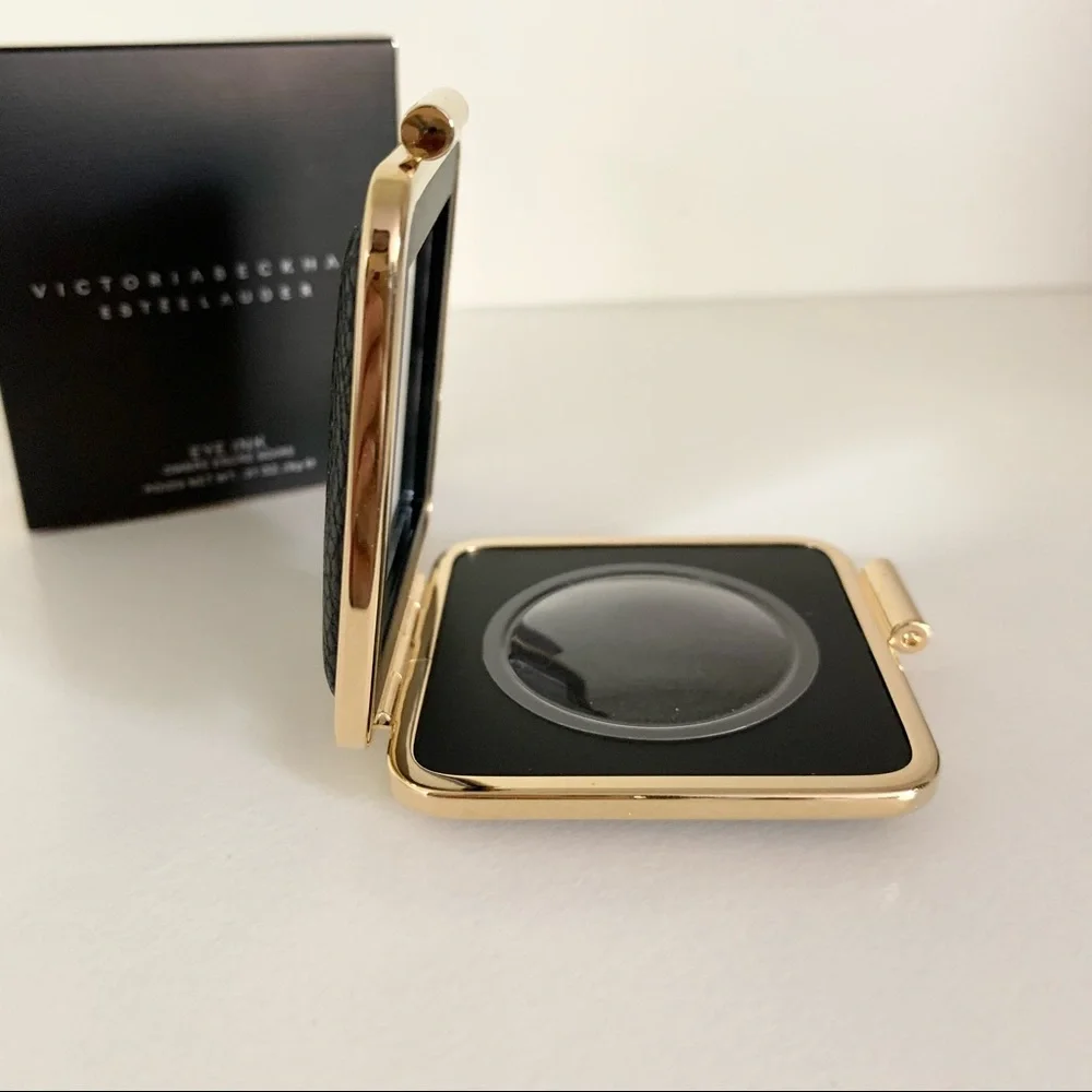 Victoria Beckham leather compact shadow